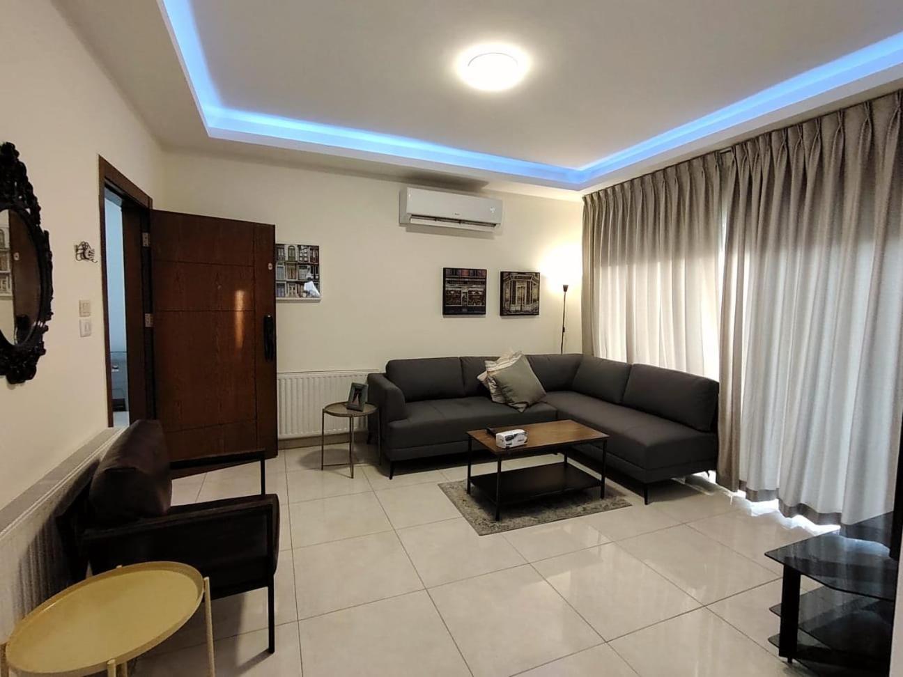 Apartmán Double Key By Hr Ammán Exteriér fotografie