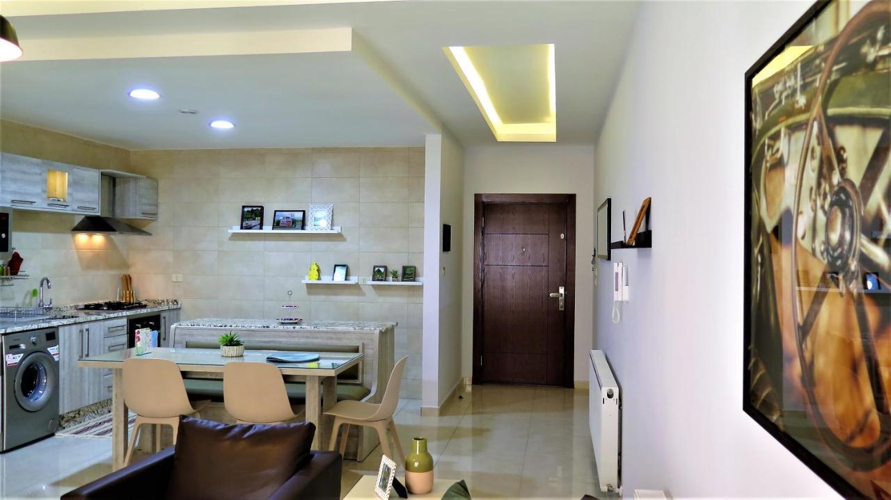 Apartmán Double Key By Hr Ammán Exteriér fotografie